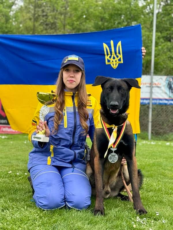 В числе призеров чемпионата FMBB SAR 2025 – Дарина Титаренко и ее овчарка Хаку.